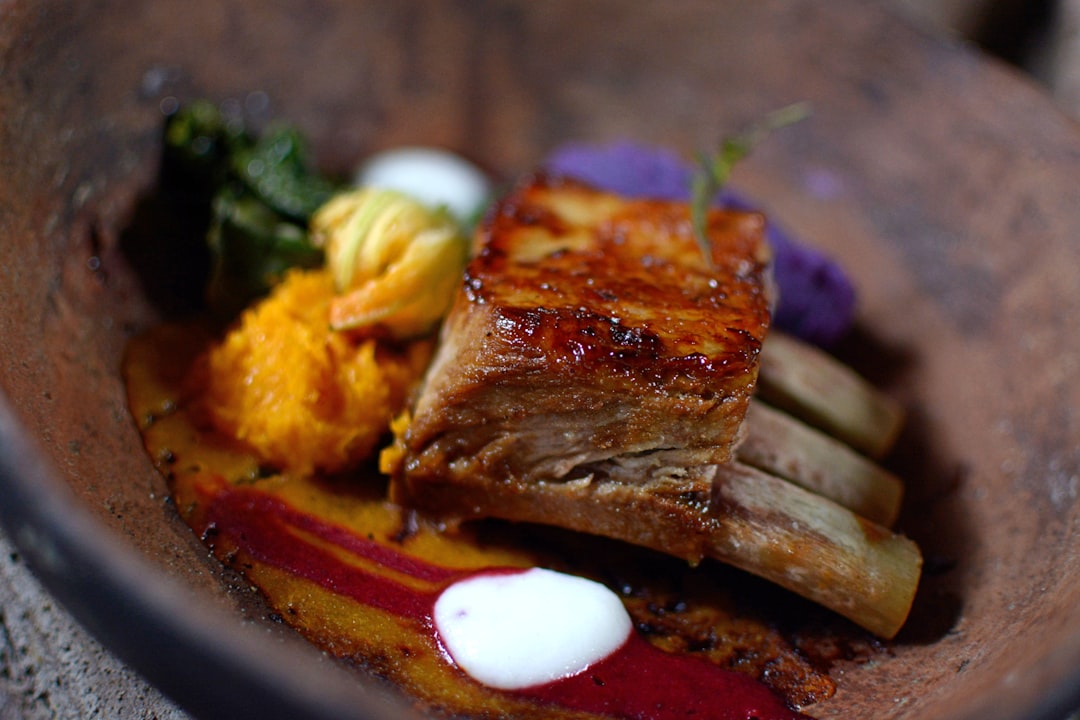 découvrez l'art culinaire à travers la gastronomie, une exploration des saveurs, des techniques et des traditions qui éveillent tous vos sens. plongez dans un monde de délices gastronomiques, de recettes raffinées et de découvertes culinaires inoubliables.