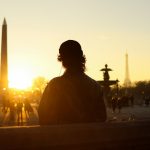 découvrez la majestueuse place de la concorde à paris, un symbole emblématique de l'histoire française. admirez ses fontaines, ses statues et sa vue imprenable sur les champs-élysées et le jardin des tuileries. un incontournable à visiter lors de votre séjour dans la capitale.