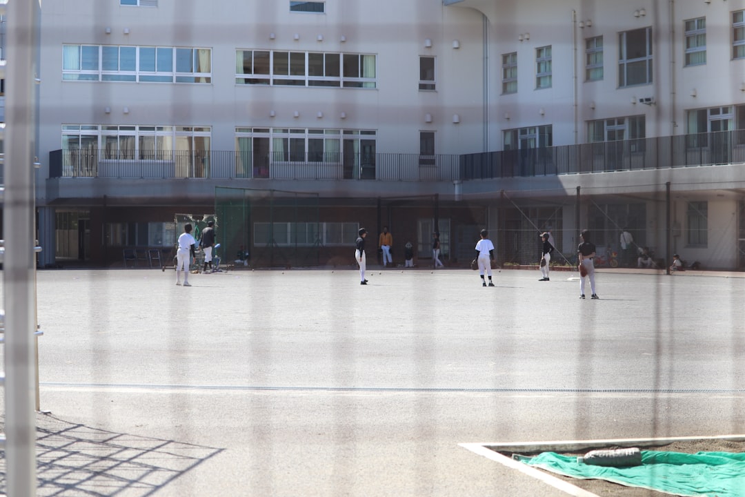 découvrez les universités prestigieuses qui façonnent l'avenir académique et professionnel. explorez leur excellence éducative, leurs programmes innovants et les opportunités qu'elles offrent aux étudiants du monde entier.