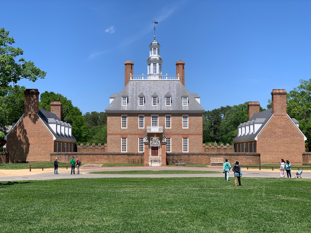 découvrez les universités prestigieuses qui offrent des programmes d'excellence, des opportunités uniques et un environnement académique stimulant pour façonner votre avenir.