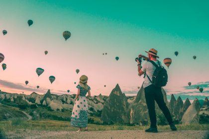 découvrez des récits de voyages captivants qui éveillent l'esprit d'aventure. plongez dans des histoires de découvertes, de cultures variées et de rencontres inoubliables à travers le monde.