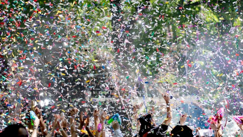 célébrez la victoire avec enthousiasme ! découvrez comment organiser une célébration mémorable, des idées de décoration aux activités festives, pour marquer ce moment exceptionnel et partager la joie de la réussite avec vos proches.