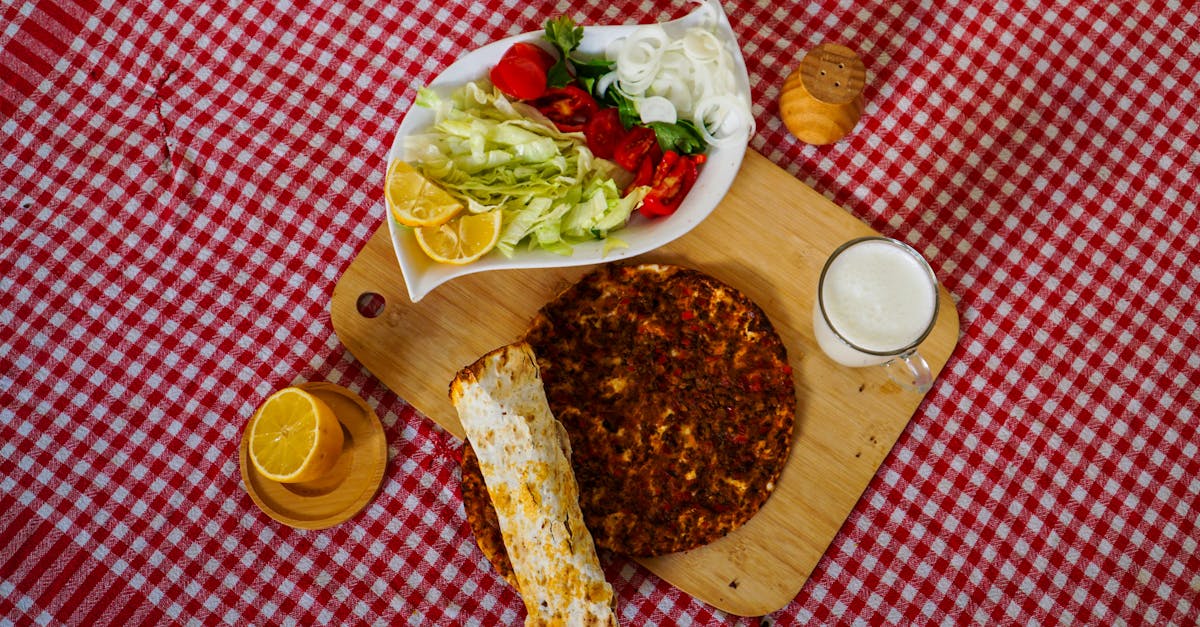 explorez l'univers fascinant de la gastronomie : une célébration des saveurs, des recettes incontournables et des traditions culinaires du monde entier. découvrez des astuces de chefs, des tendances gourmandes et des expériences culinaires qui éveilleront vos sens.