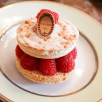 découvrez l'art de la gastronomie avec des recettes raffinées, des techniques culinaires innovantes et des astuces de chefs pour sublimer vos plats. explorez les traditions gastronomiques du monde entier et laissez-vous inspirer par la richesse des saveurs.