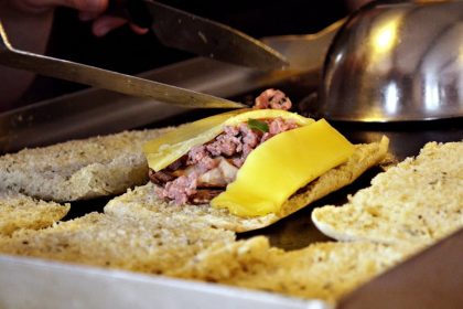 découvrez l'univers fascinant de la gastronomie, un voyage sensoriel à travers les saveurs, les traditions culinaires et les techniques de cuisine du monde entier. explorez des recettes délicieuses, des conseils de chefs renommés et des astuces pour sublimer vos plats au quotidien.