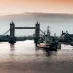 découvrez les emblématiques monuments et sites historiques qui façonnent notre patrimoine mondial. des merveilles architecturales aux paysages naturels exceptionnels, explorez les landmarks incontournables qui racontent l'histoire et la culture de chaque destination.