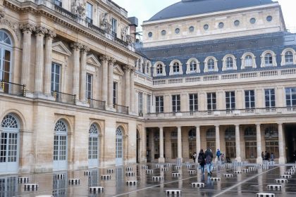 découvrez les meilleures attractions à paris, de la tour eiffel aux musées renommés, en passant par les charmants quartiers. plongez au cœur de l'histoire et de la culture de la capitale française avec notre guide complet des incontournables.