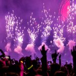 découvrez l'univers festif de la fête avec nos conseils pour organiser des soirées mémorables. que vous soyez pour une soirée entre amis, un anniversaire ou un événement spécial, trouvez des idées pour faire de chaque instant une célébration inoubliable.