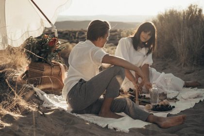 évadez-vous le temps d'un weekend romantique inoubliable. découvrez des destinations de rêve, des activités pour couples et des moments de complicité à partager. offrez-vous une parenthèse enchantée avec votre moitié.