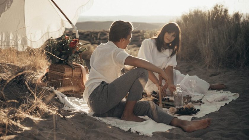 évadez-vous le temps d'un weekend romantique inoubliable. découvrez des destinations de rêve, des activités pour couples et des moments de complicité à partager. offrez-vous une parenthèse enchantée avec votre moitié.
