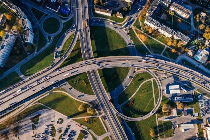 découvrez les solutions de transport adaptées à tous vos besoins : services de livraison rapide, transport de marchandises, et options écologiques. optimisez vos déplacements et choisissez la meilleure solution pour vos trajets.