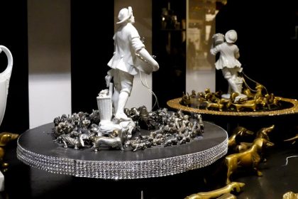 découvrez artspaces, votre plateforme dédiée aux artistes et passionnés d'art. explorez des expositions, des ateliers et des événements culturels qui célèbrent la créativité sous toutes ses formes.