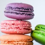 découvrez notre sélection irrésistible de desserts gourmands qui raviront vos papilles. des classiques intemporels aux créations modernes, chaque recette est un véritable délice à partager ou à déguster seul. laissez-vous tenter par ces douceurs sucrées !