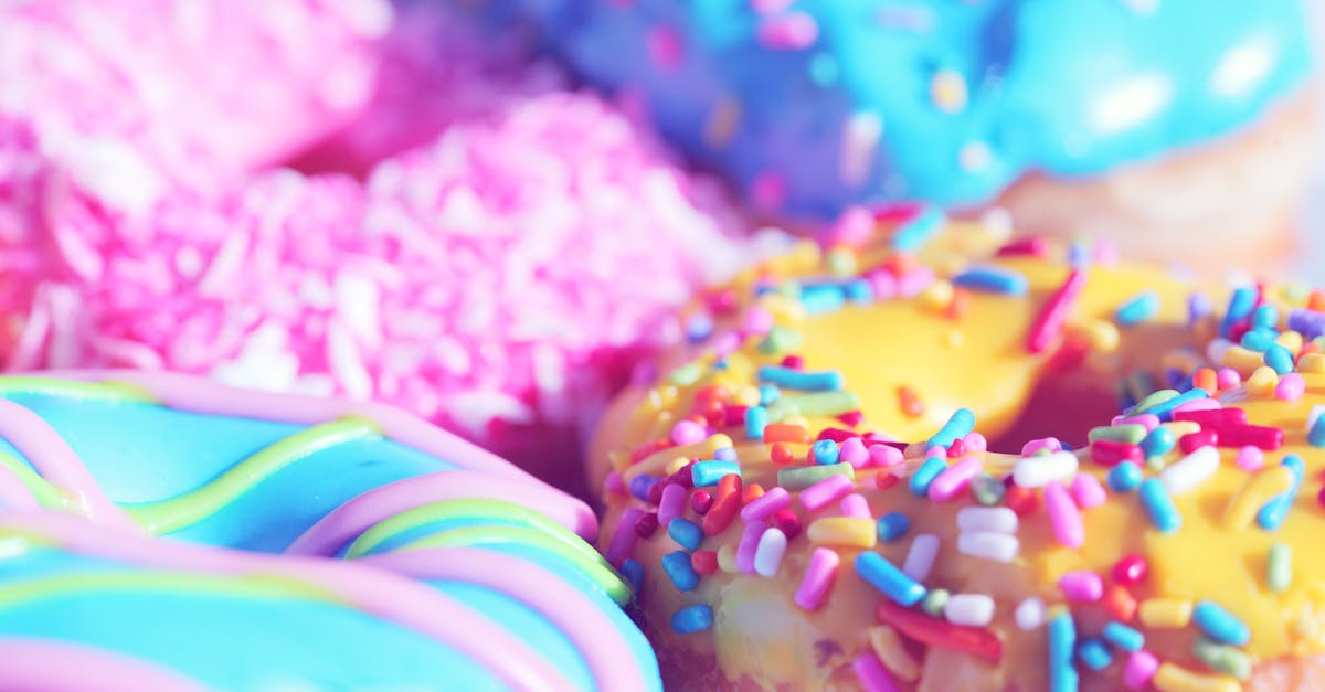 découvrez notre sélection irrésistible de desserts, allant des classiques indémodables aux créations innovantes. que vous soyez amateur de douceur ou à la recherche de nouvelles saveurs, laissez-vous séduire par des recettes faciles et savoureuses pour régaler vos proches. transformez chaque repas en une fête sucrée inoubliable !