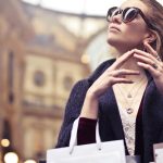 découvrez les dernières tendances de la mode avec notre sélection unique de vêtements et accessoires. inspirez-vous de nos looks audacieux pour afficher votre style et affirmez votre personnalité au quotidien.