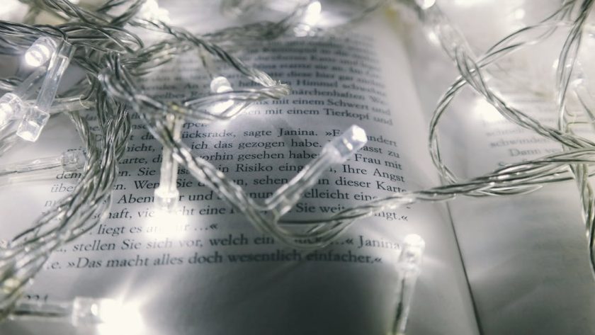 découvrez les festivals littéraires, véritables fervents de la culture, où auteurs, lecteurs et passionnés se réunissent pour célébrer la magie des mots. plongez dans des rencontres enrichissantes, des discussions captivantes et des ateliers créatifs au cœur de la littérature contemporaine.