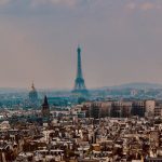 découvrez paris, la ville lumière, avec ses monuments emblématiques, sa culture vibrante et sa gastronomie raffinée. explorez les rues pittoresques, les musées de renommée mondiale et les délicieux cafés qui font de paris une destination inoubliable.