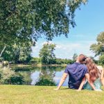 découvrez l'essence du romantisme à travers des histoires émouvantes, des lieux enchanteurs et des conseils pour vivre des moments inoubliables avec votre partenaire. plongez dans un monde où l'amour et la passion se rencontrent.