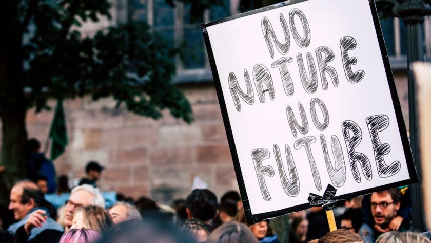 découvrez la puissance de la solidarité : ensemble, nous construisons des ponts, surmontons les défis et changeons le monde. rejoignez-nous pour promouvoir l'entraide et le partage au sein de nos communautés.