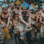 découvrez les richesses des traditions à travers le monde : coutumes, rites et valeurs qui façonnent nos cultures et renforcent notre identité. plongez dans cet univers fascinant et enrichissant.