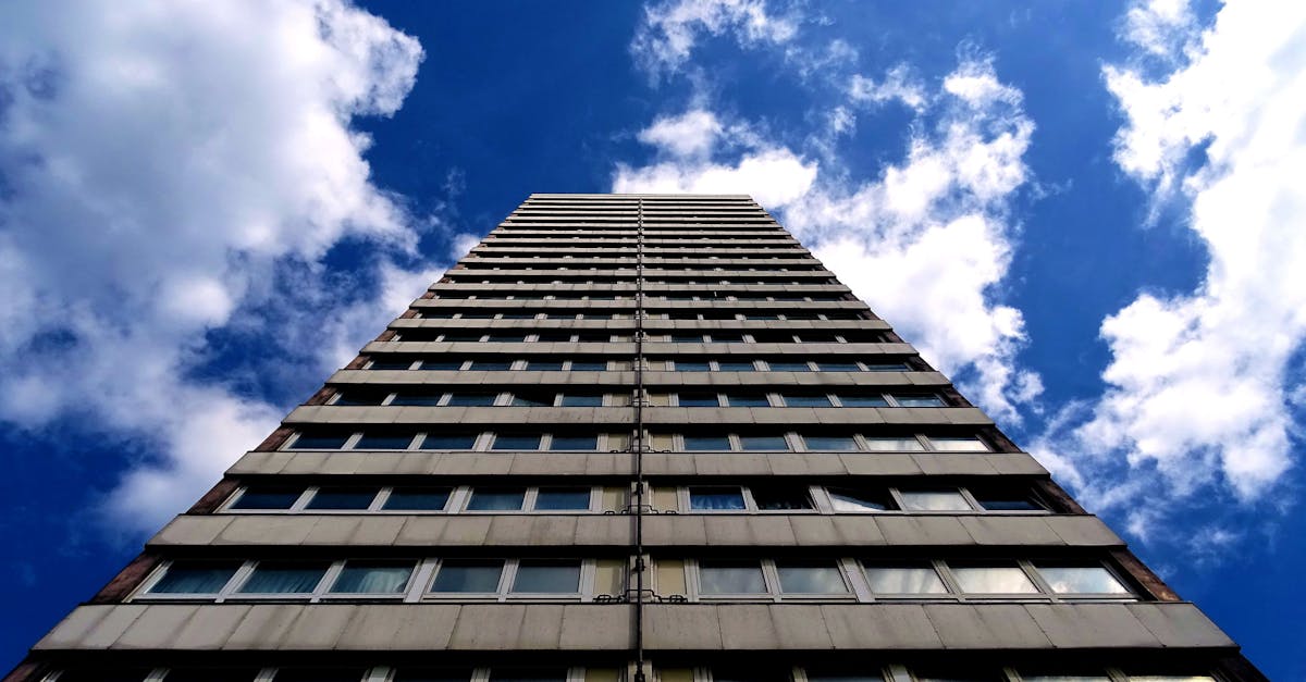découvrez l'urbanisme, une discipline essentielle qui façonne nos villes et espaces de vie. explorez les concepts, les enjeux et les pratiques liées à l'aménagement du territoire, à la durabilité et à la qualité de vie urbaine.