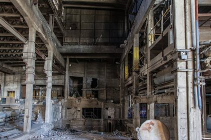 découvrez l’histoire industrielle à travers ses grandes révolutions, ses inventions majeures et l’évolution des sociétés. plongez dans un voyage à travers le temps pour comprendre l’impact de l’industrialisation sur le monde moderne.