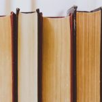 découvrez une vaste sélection de ressources littéraires pour enrichir vos connaissances, approfondir vos analyses et soutenir vos recherches en littérature. idéal pour étudiants, enseignants et passionnés de lecture.