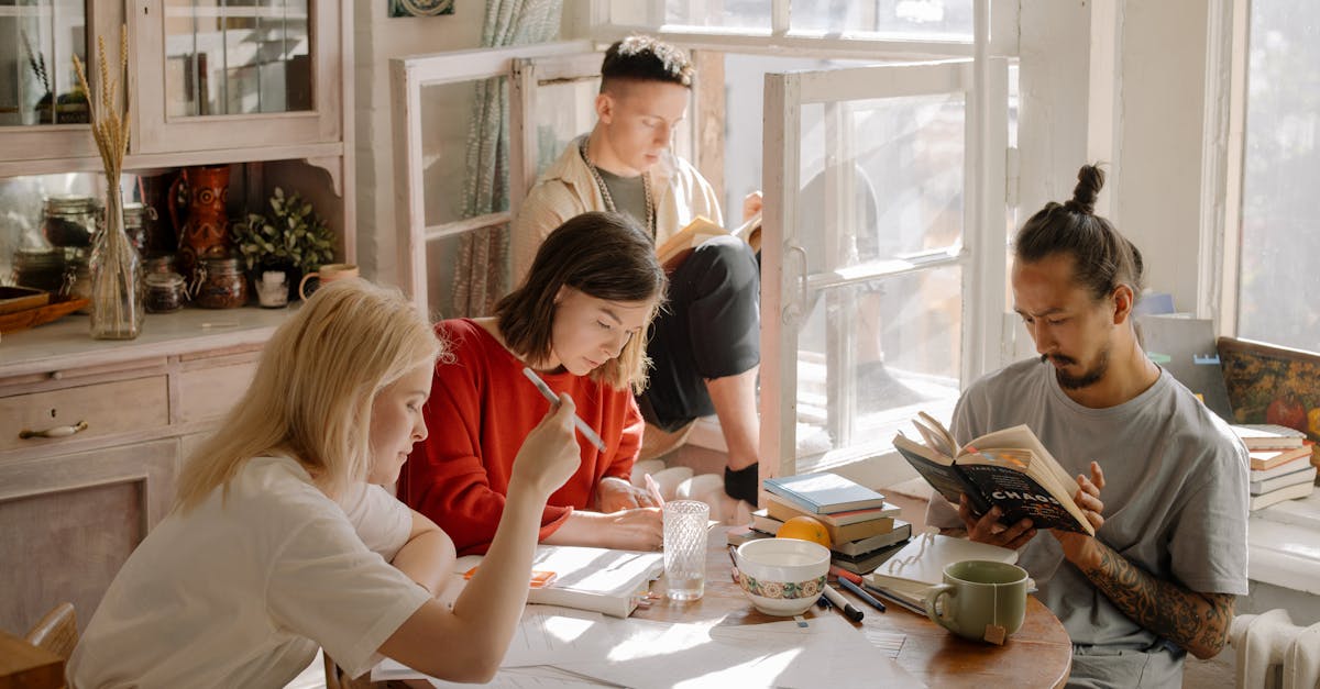 découvrez l'univers captivant de la vie étudiante : conseils, astuces et expériences pour bien jongler entre études, activités sociales et développement personnel. vivez pleinement votre parcours académique et tissez des liens inoubliables.