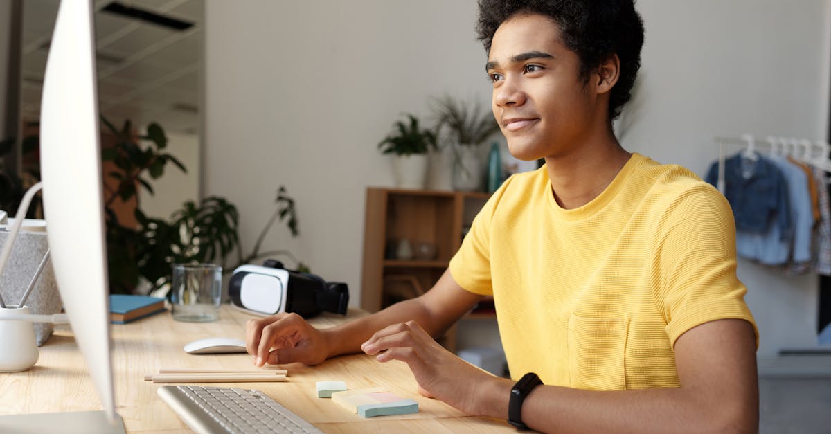 découvrez la vie étudiante à travers des activités enrichissantes, des rencontres inoubliables et des moments de partage. plongez dans l'univers académique, explorez des passions, et vivez des expériences qui façonnent votre avenir.